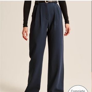 NWT Abercrombie Sloane Tailored Pants